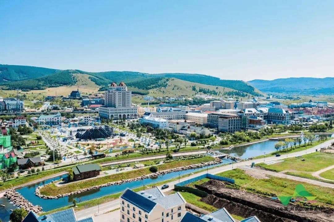 阿尔山旅游攻略：森林温泉火车站，夏日度假必去地