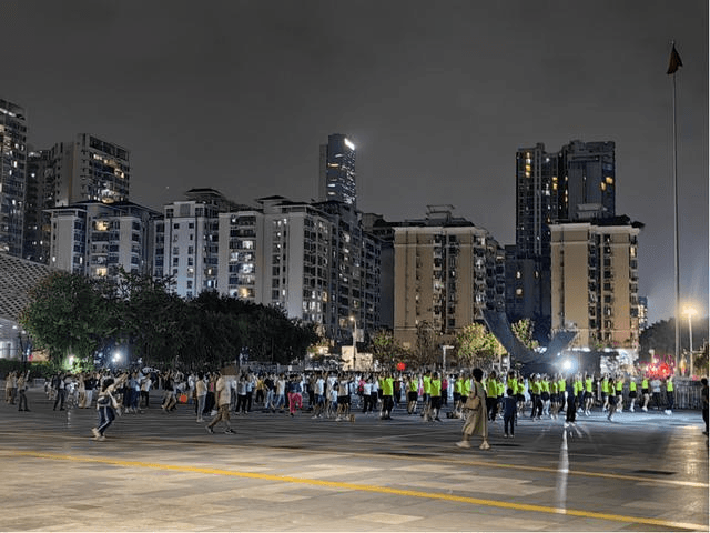 深圳破解广场舞噪声难题：科技管控与基层治理双管齐下