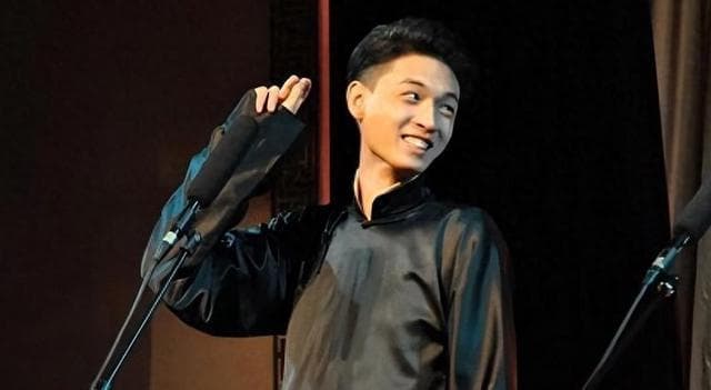 秦霄贤彻底凉凉！前任辛雨锡报警，人民网锐评：假冒媒体岂是儿戏