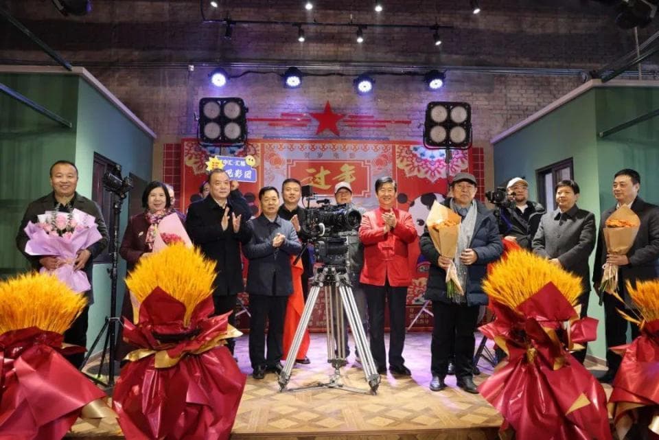 《不是闹着玩的之过年》：一部走心的河南话贺岁片