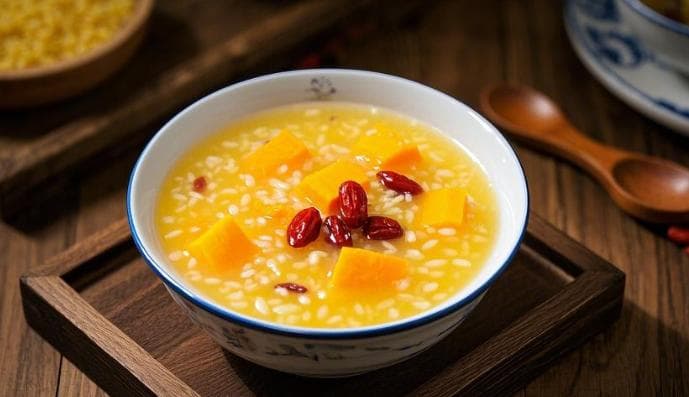 小米粥的5种搭配方案，调理不同类型的脾胃问题