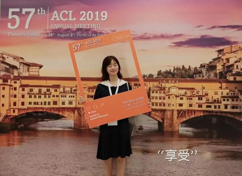 罗福莉：从北大保研到雷军钦点，AI天才少女的成长之路