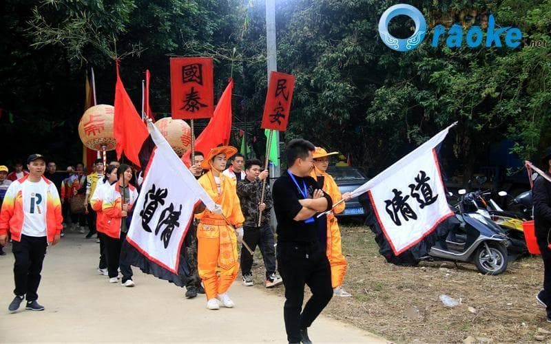 广东饶平：石井地区正月初九迎神游龙活动盛况