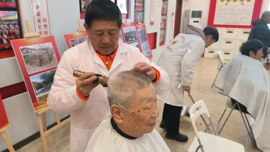 让老百姓生活更幸福！沈阳牡丹社区"一老一小"的改造实践