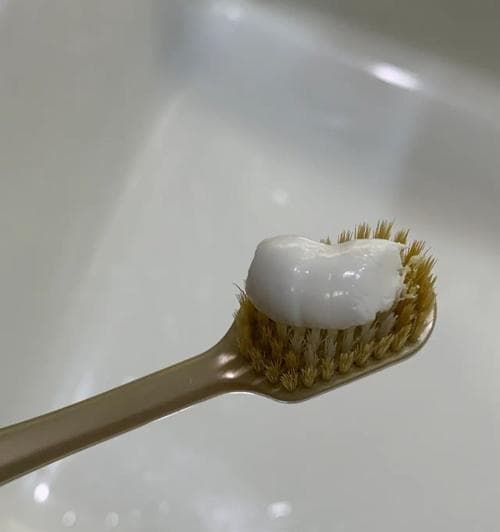 日常保护牙齿的方法——让你拥有健康明亮的笑容
