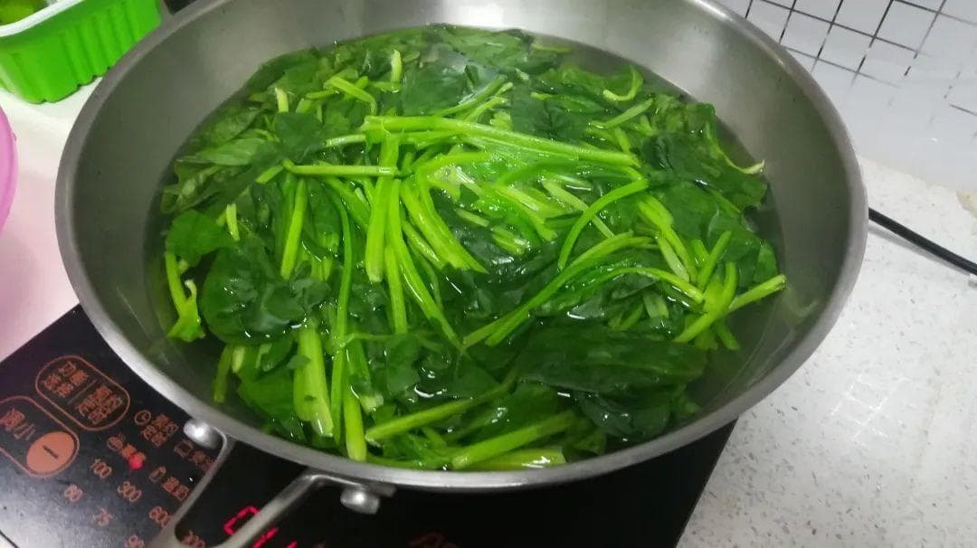 这7种食物自带“毒素”，吃之前必须焯水！