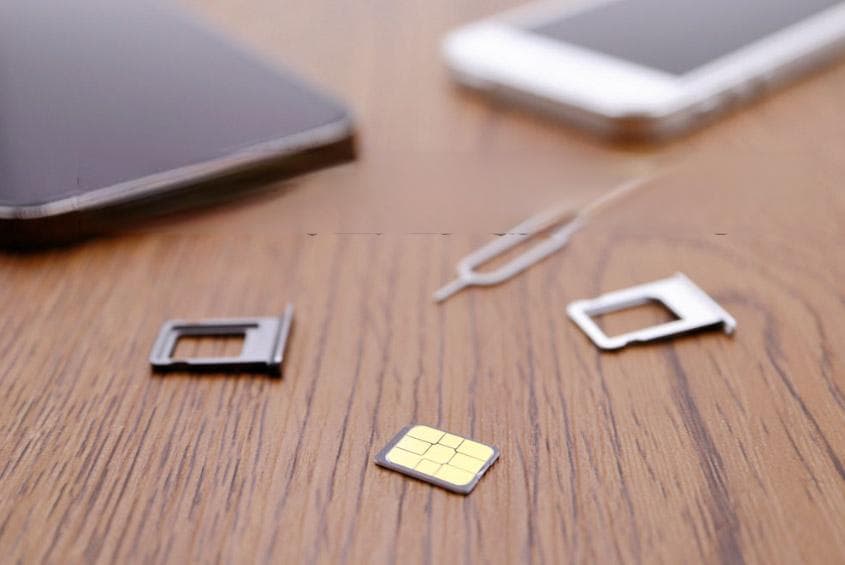 eSIM vs. 实体 SIM：哪个选择更适合 iPhone 用户