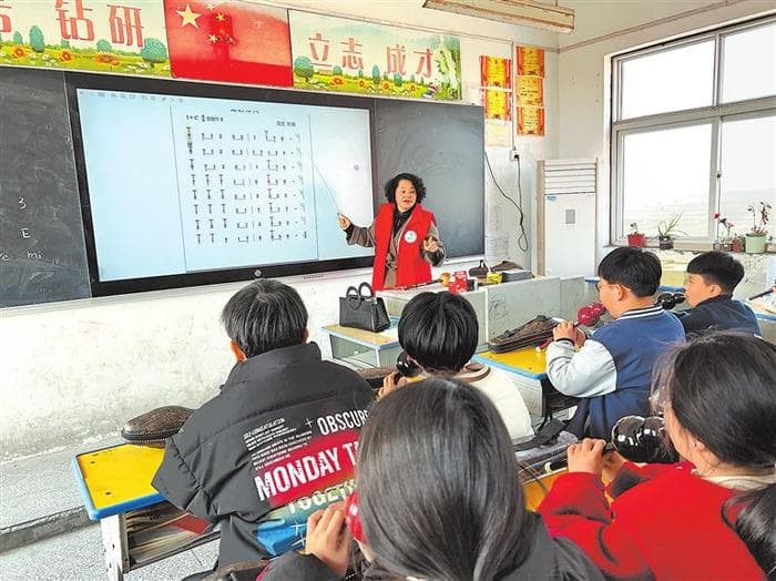 用音乐之声打开村里娃的快乐之门