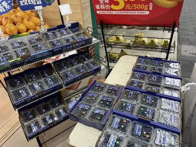 价格大跳水！还要继续降！很多人爱吃......