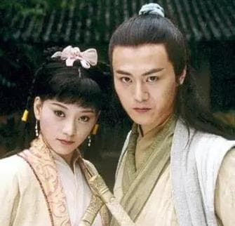 从林平之的堕落到张无忌的坚守：金庸武侠中的人性拷问