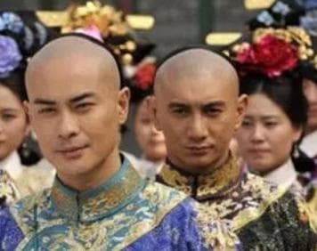 历史上雍正登基之后，是如何对待胤禔和胤礽的？
