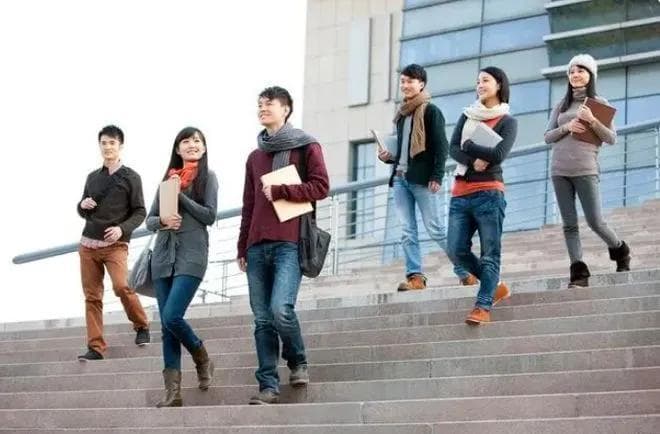 如何过好大学生活：探索成长与自我实现的旅程