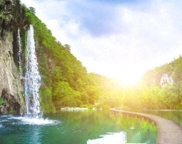 苏仙岭风景区：湖湘文化的瑰宝