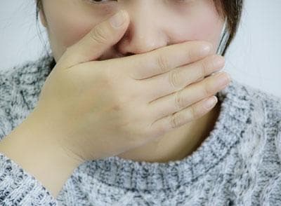 鼻子总是堵塞呼吸不畅太难受？6个方法帮你“通通气”