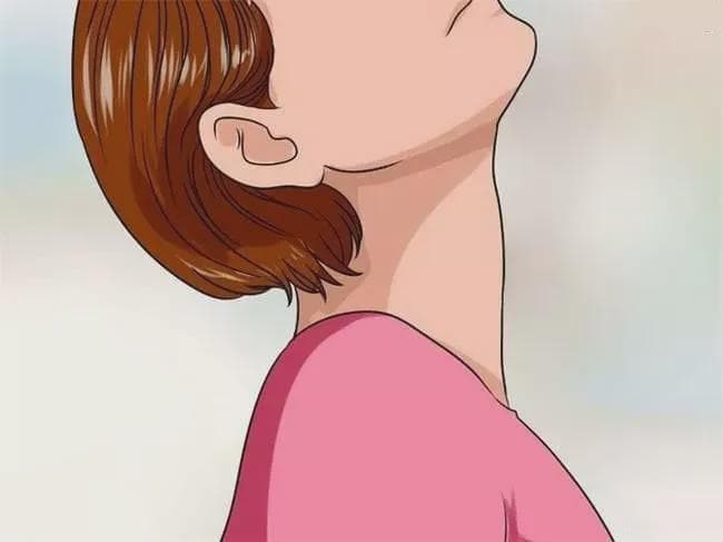 颈部僵硬紧绷怎么办？教你3招，伸展颈部，远离颈椎病！