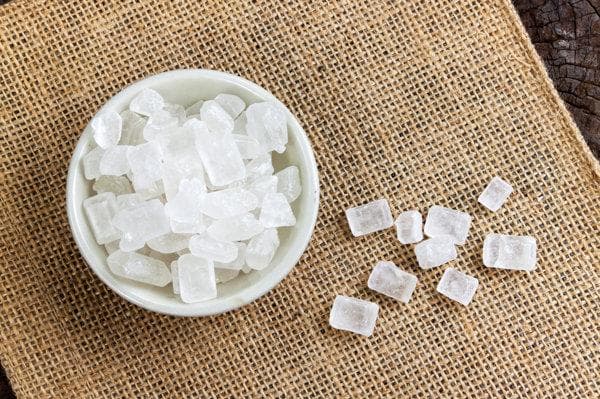 冰糖降火吗？专家解析其功效与注意事项