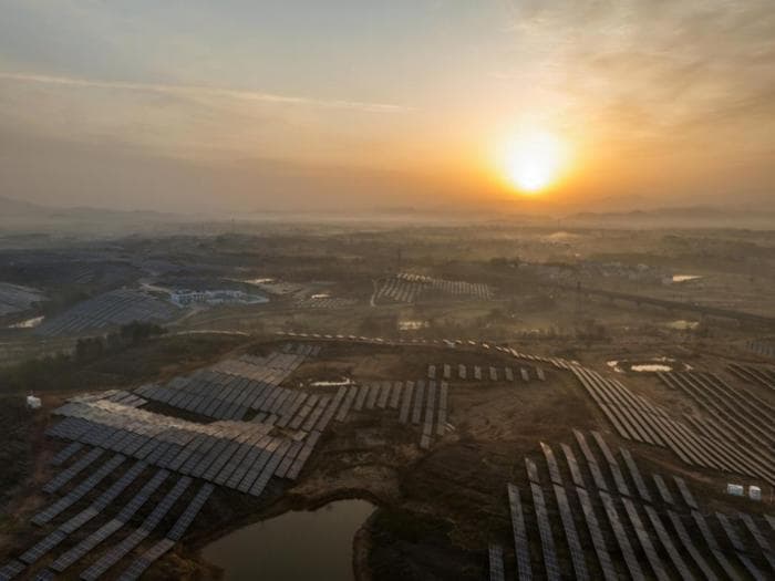 三峡集团光伏电站智能化升级：巡检提速5倍，发电增10%