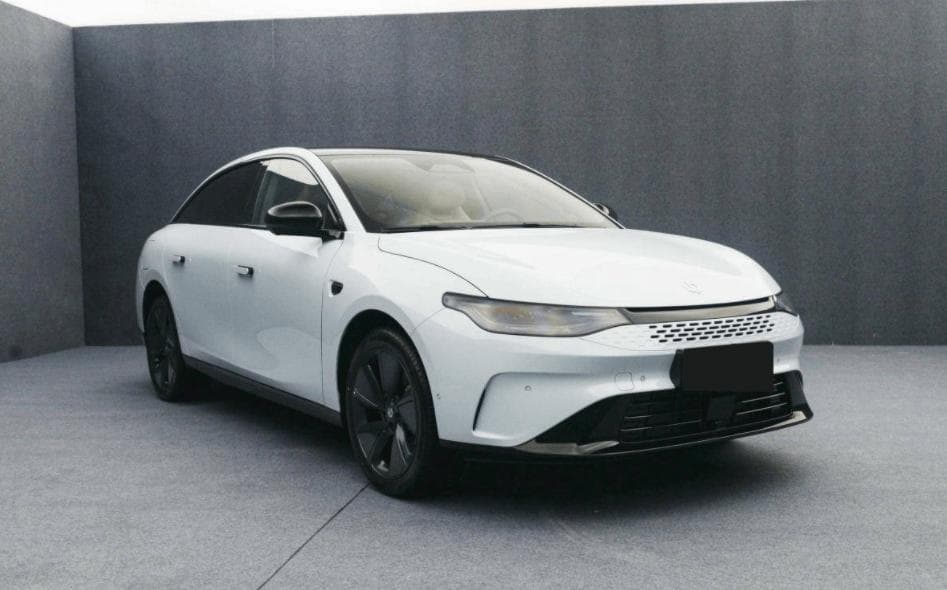 油电混动汽车：技术之光缘何黯淡？时代变迁下的无奈