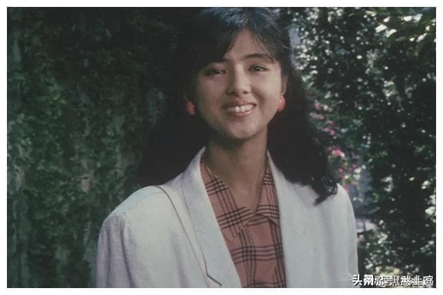 日本众神—“东京娃娃”药师丸博子