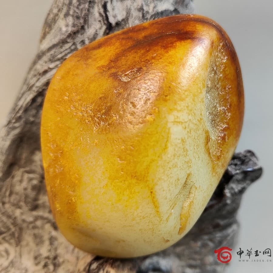 和田玉市场分析：镇平石佛寺的繁荣与隐忧