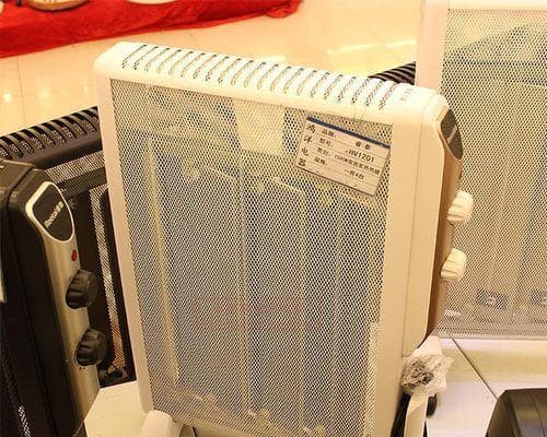 电热膜取暖器：工作原理、使用优势与注意事项全解析