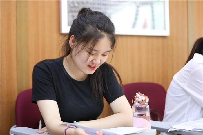 什么是变奏曲式？