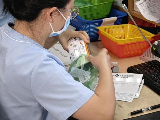 深圳首例使用！港大深圳医院引进全球首款双重机制的抗骨质疏松药