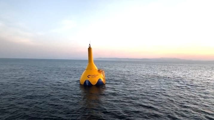 不可思议的海浪发电，在海里晃一晃就能发电，这是什么原理？