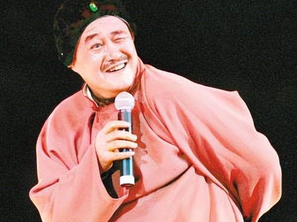 赵本山全球巡演在即，昔日黄金搭档宋丹丹能否同台？