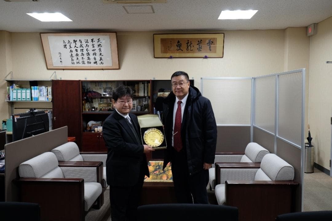 兰州大学生命科学学院与日本大阪大学签署生物学合作交流协议