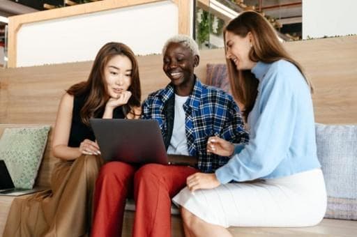 什么是数智工厂？如何实现数智工厂中的全面自动化？