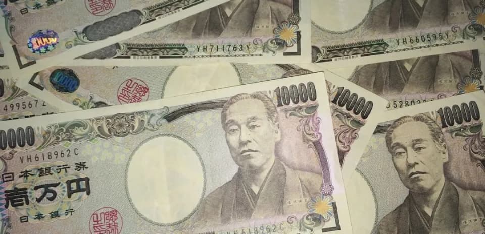 日元贬值，到底谁吃亏，谁受益