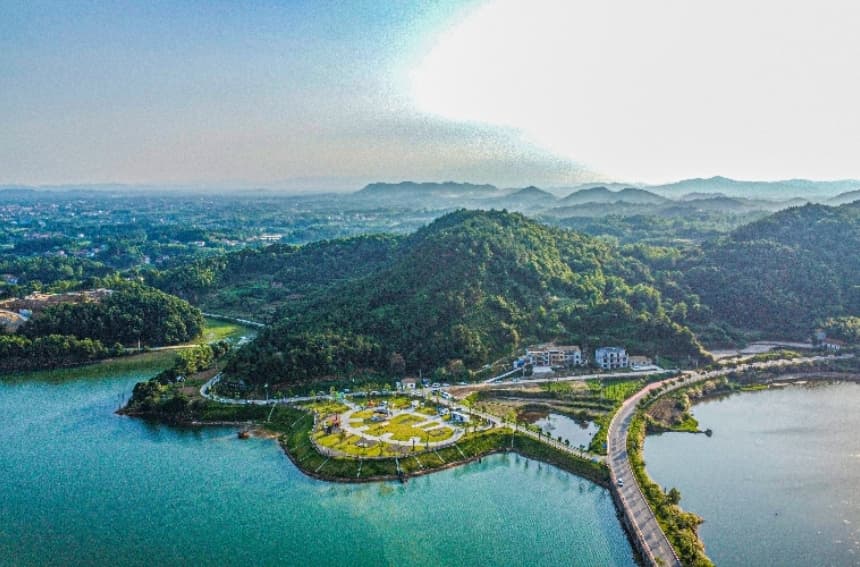 湖北武穴：多彩旅游路串起一路好风景