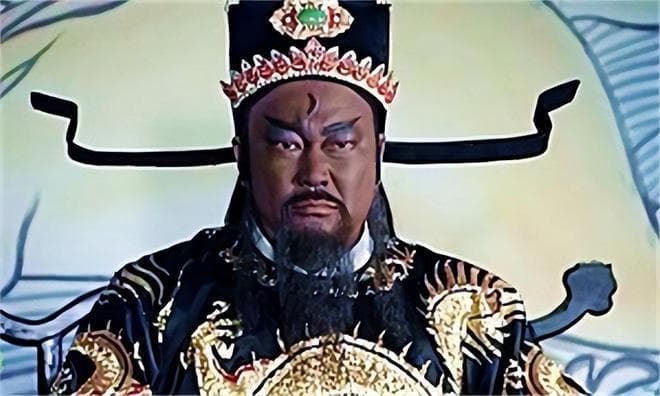 《三侠五义》里的江湖恩怨，谁才是真正的英雄？