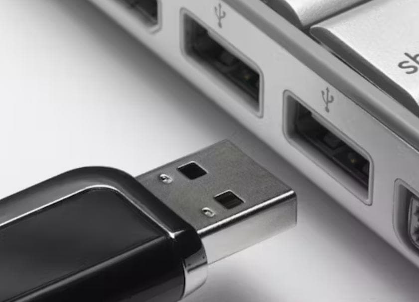 U盘无法访问怎么解决？7个U盘修复方法