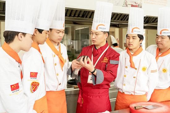 新手学炒菜基本功需要学哪些，厨师基本功学什么