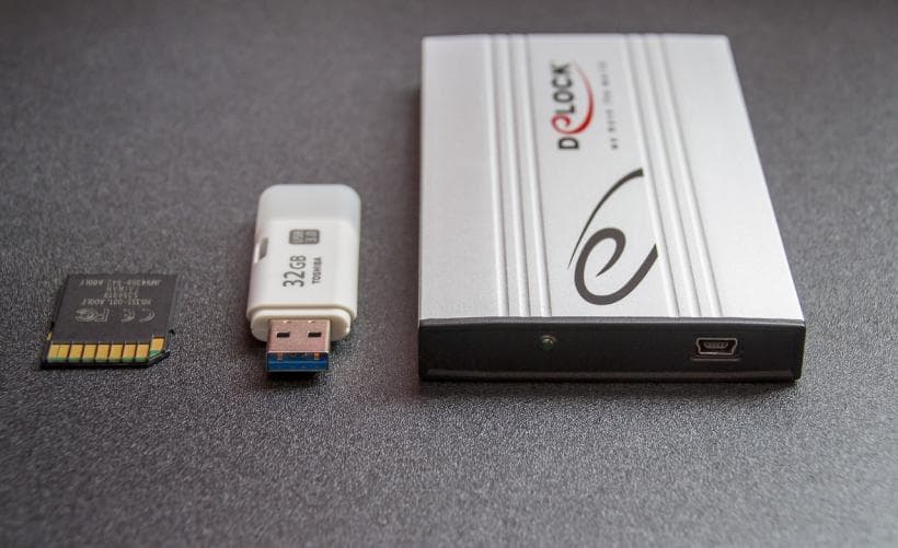 如何判断我的U盘是USB 2.0还是USB 3.0？