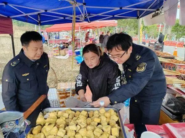 宁波每12人中就有一户个体工商户，他们从事哪些行业？
