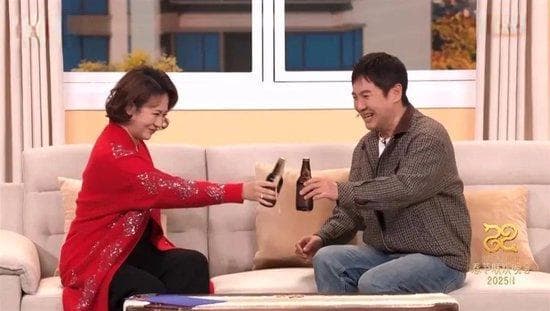 沈腾马丽春晚新作引争议：从期待到失望