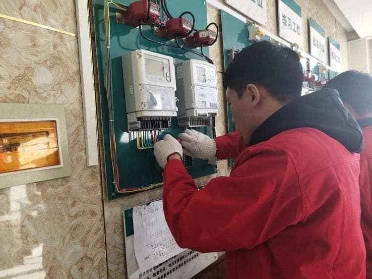 电工证含金量高吗？——一文解析电工证的实用价值与就业优势