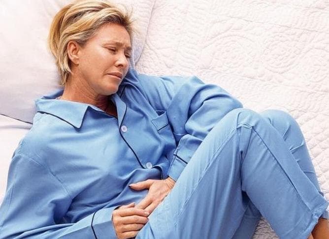 中医视角下的腹痛：深入解析与全面调治