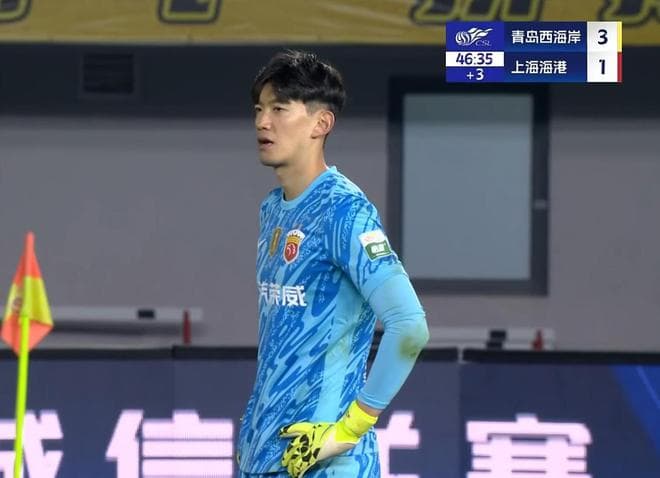 上海海港3-3，让伊万获喜讯：20岁后腰精妙助攻，3次拦截全场最多