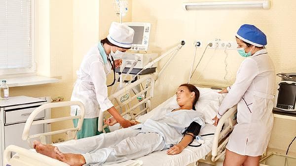 INTJ型人格女生特点：理性独立的“战略家”