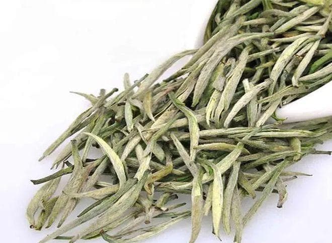 中国四大黄茶：霍山黄芽、蒙顶黄芽、君山银针和远安黄茶