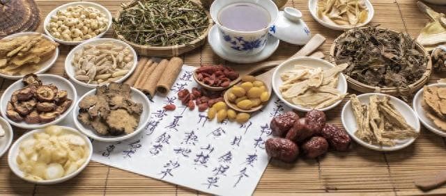 冬季养生，中医推荐这些简单易行的保健方法，预防冬季常见病