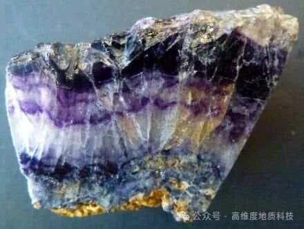 地球萤石矿的形成