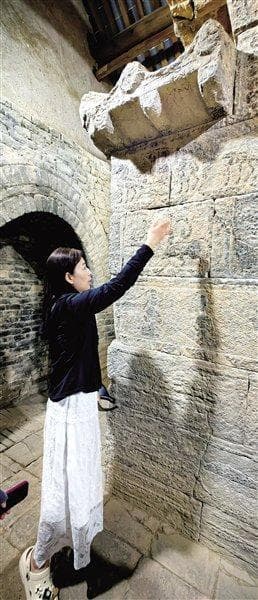 登封“汉三阙”：中国最古老礼制建筑，2000年屹立嵩山
