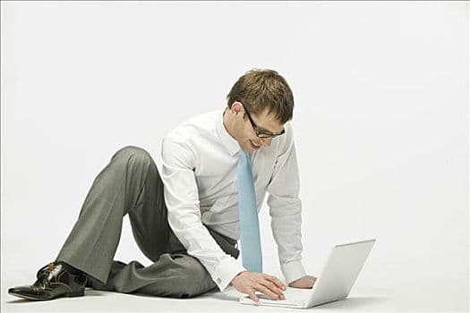 梦见蚂蚁是什么预兆？解读梦境背后的深层含义