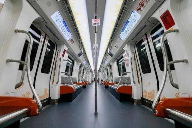 在郑州哪些人群可以免费、半价坐地铁？看这篇就够！