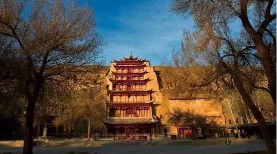 探秘甘肃：一场穿越千年的旅行打卡指南